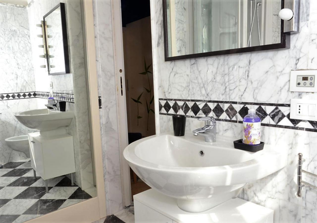 Raffaello Al Duomo - Bufalini Apartments フィレンツェ エクステリア 写真